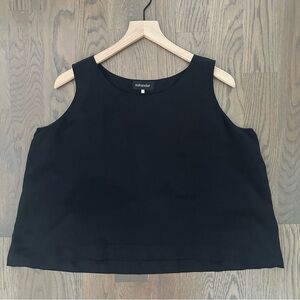 Eskandar Round Neck Sleeveless Boxy Fit 100% Silk Shell Tank in Black 1/Medium